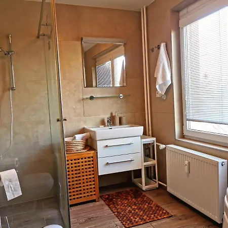 Cozyhome Retro Bratislava